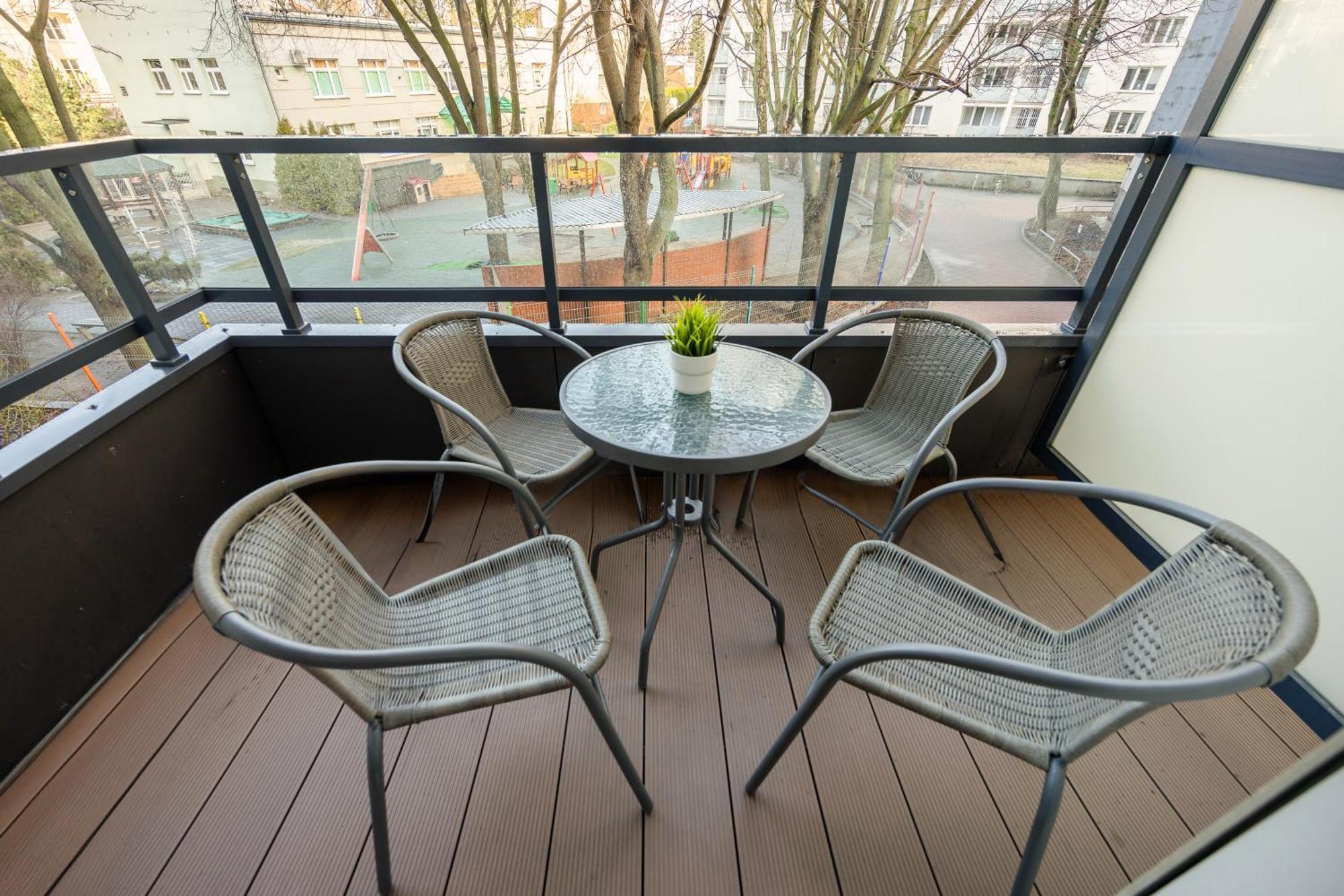 Srodmiescie Warsaw Muranow Apartments With Parking By Noclegi Renters מראה חיצוני תמונה